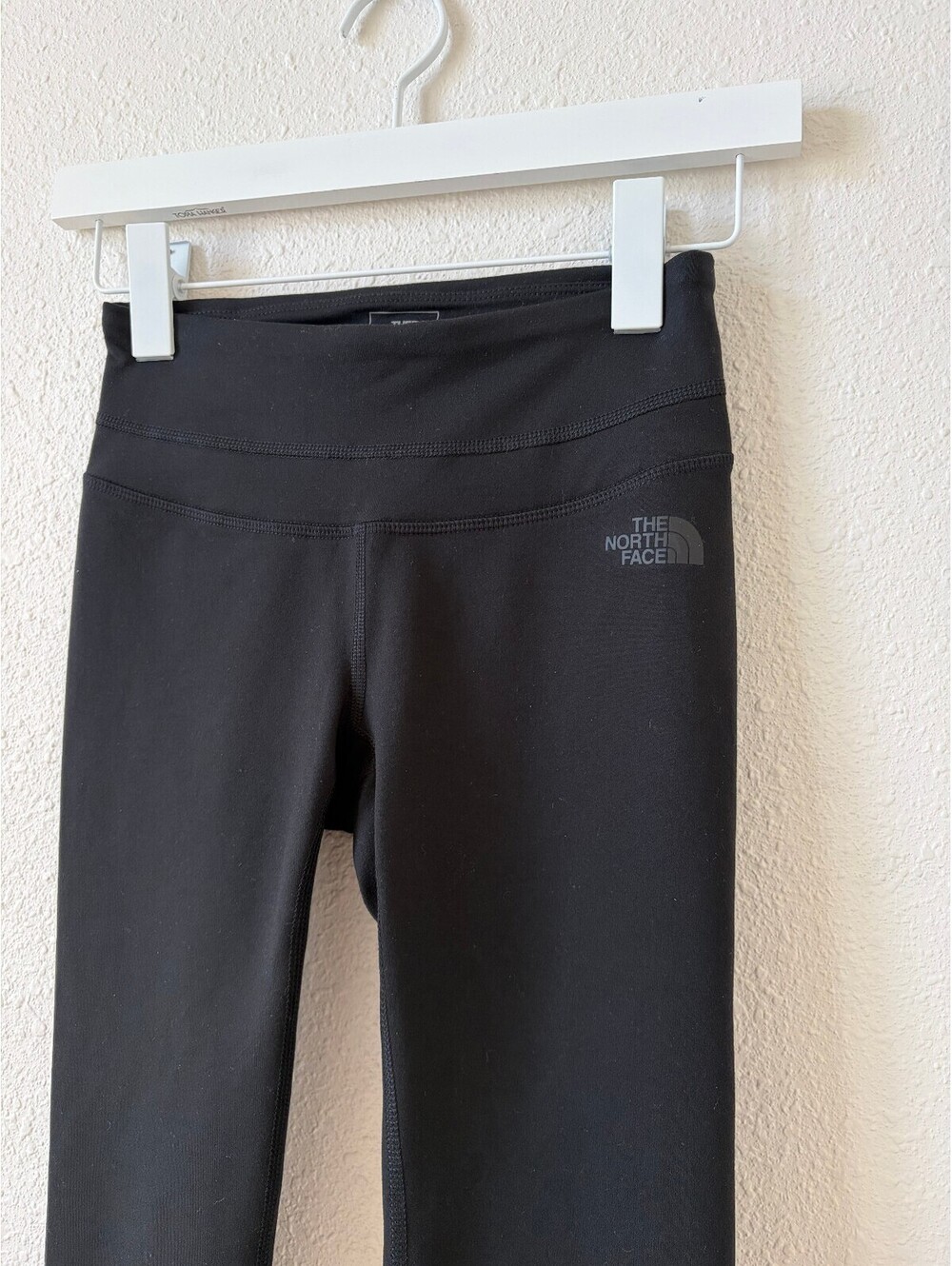 The North Face Women's Hatha Legging Black Size XS Minimalist Neutral Outdoors - Picture 3 of 6